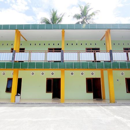 Losmen Alden Kretek Exterior foto